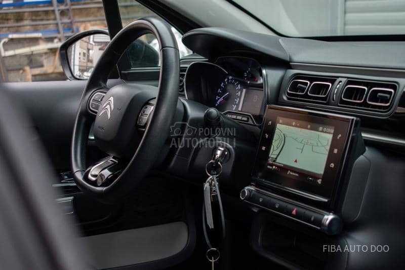 Citroen C3 1.2B Led/Nav