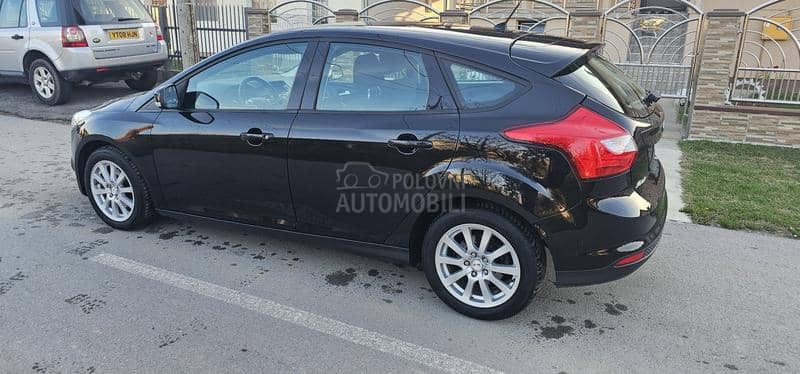 Ford Focus 1.6 ben