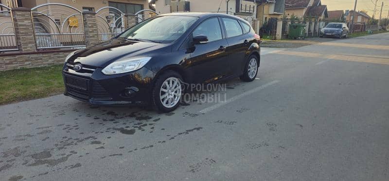 Ford Focus 1.6 ben