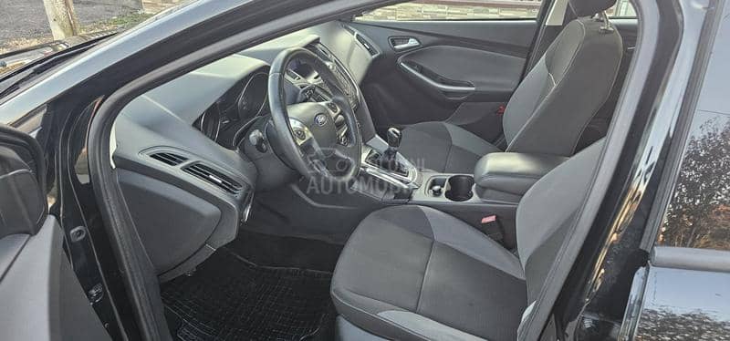 Ford Focus 1.6 ben