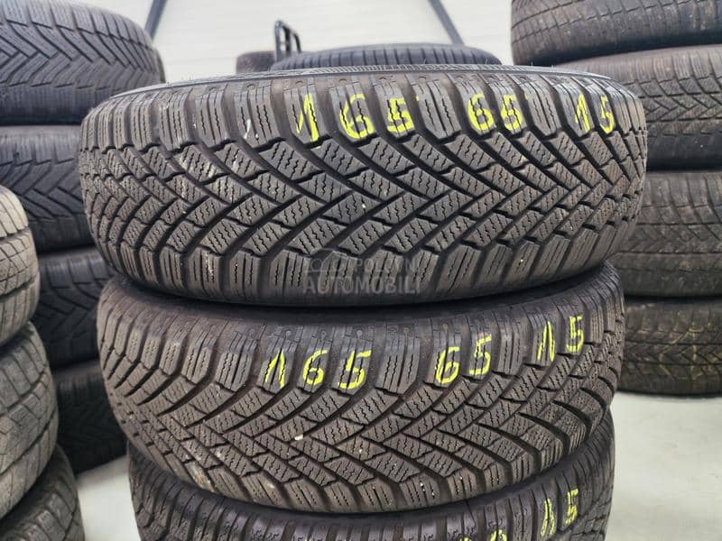 Continental 185/60 R15 Zimska