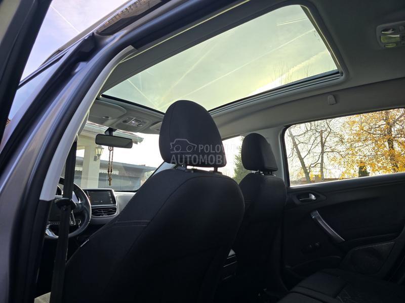 Peugeot 2008 1.6hdi ALLURE pan