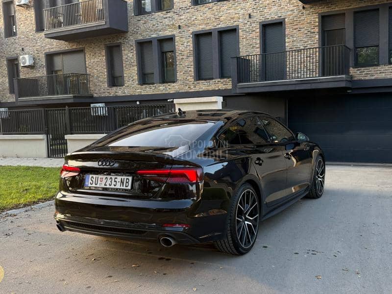 Audi A5 S-Line Black Edition