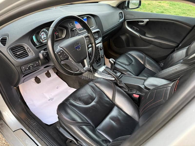 Volvo V40 KO.ZA/NA.VI/fu.ll