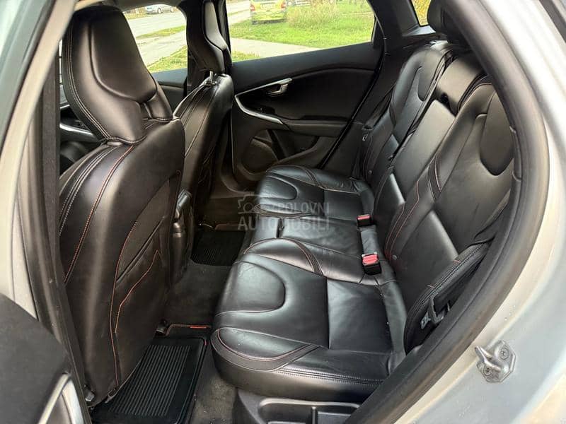 Volvo V40 KO.ZA/NA.VI/fu.ll