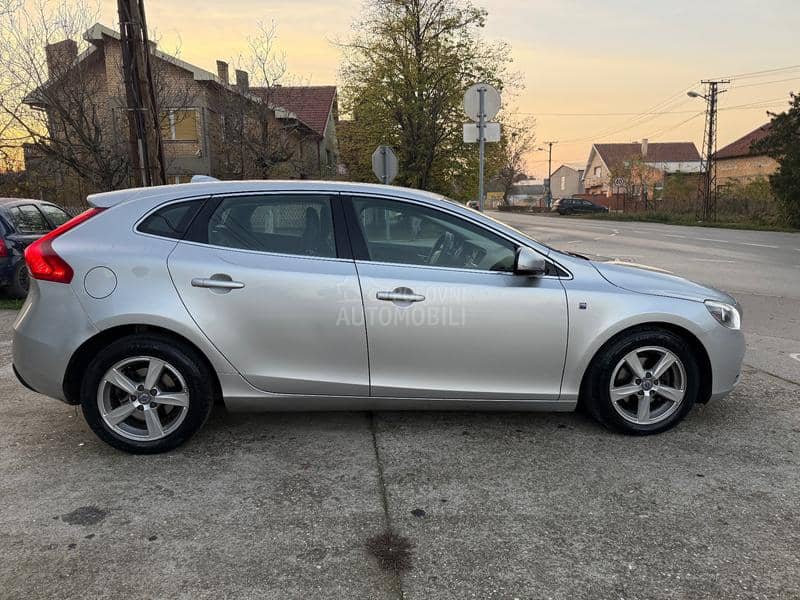 Volvo V40 KO.ZA/NA.VI/fu.ll