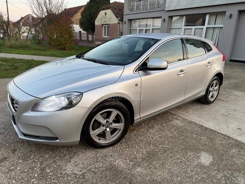 Volvo V40 KO.ZA/NA.VI/fu.ll