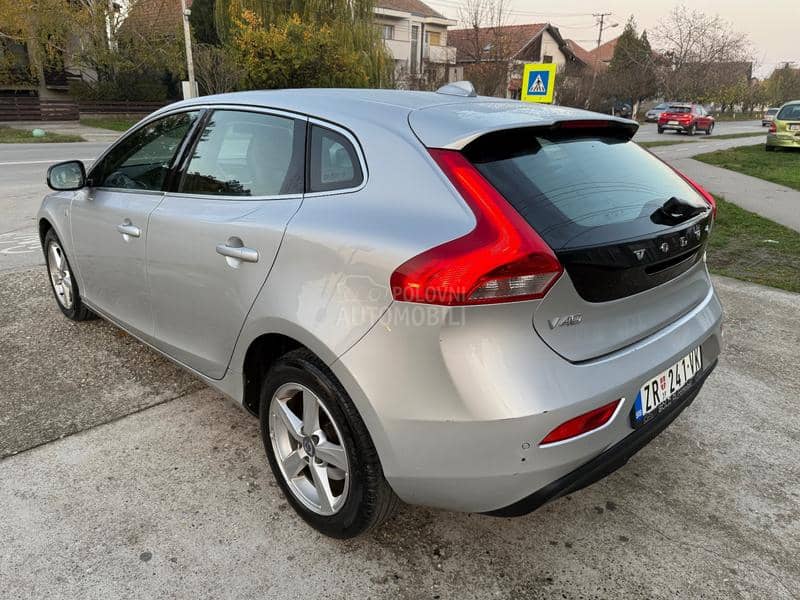 Volvo V40 KO.ZA/NA.VI/fu.ll