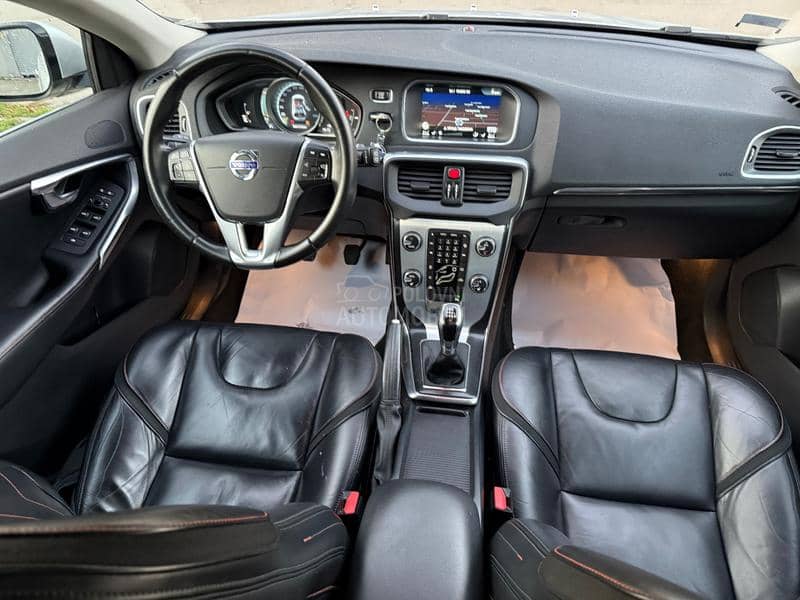 Volvo V40 KO.ZA/NA.VI/fu.ll