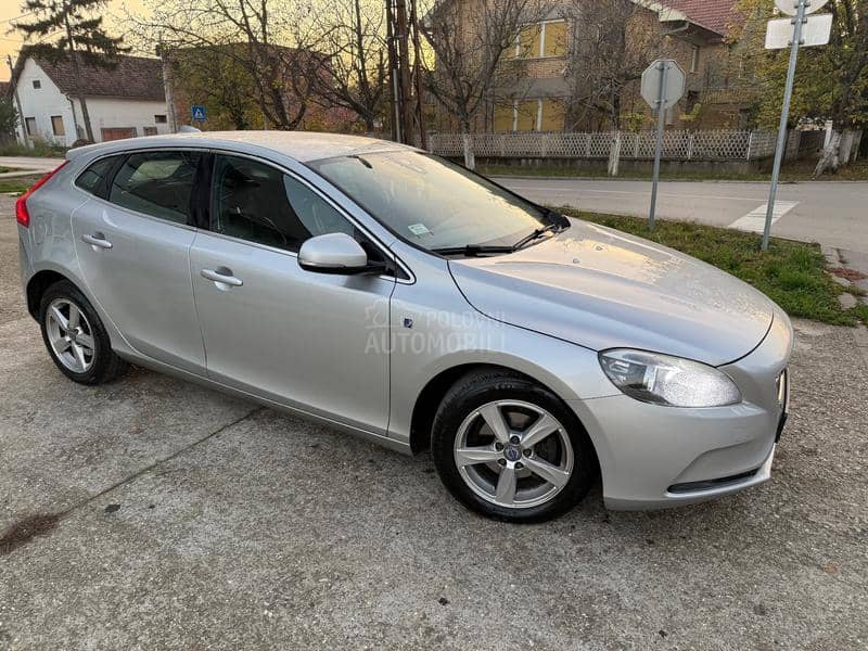 Volvo V40 KO.ZA/NA.VI/fu.ll