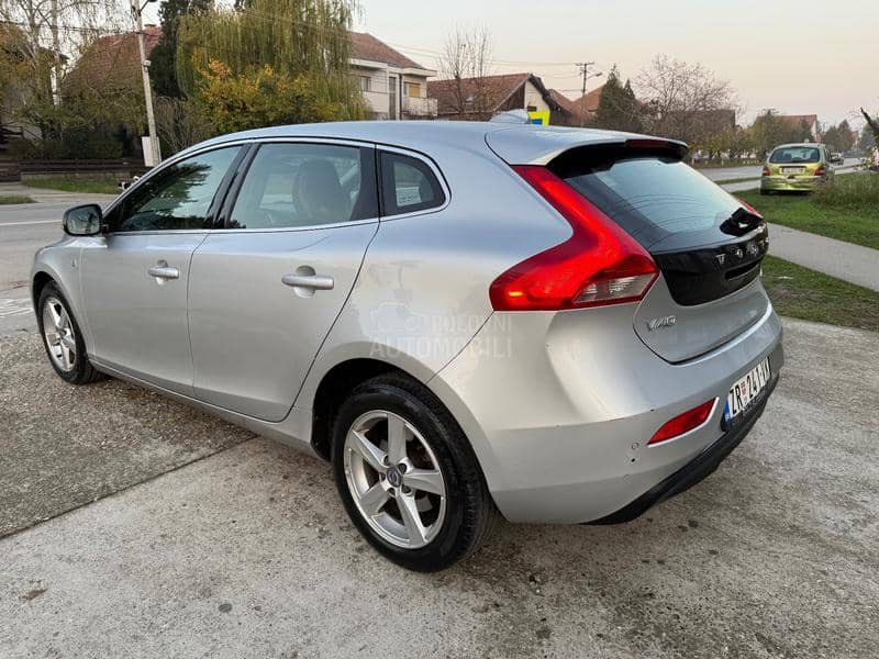 Volvo V40 KO.ZA/NA.VI/fu.ll