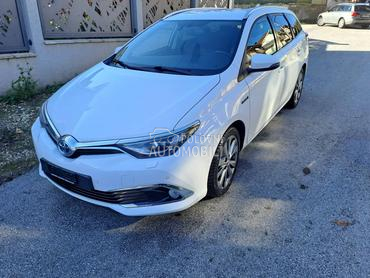 Toyota Auris 1.8