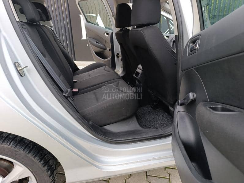 Peugeot 308 1.6 e-HDI 92//Nav