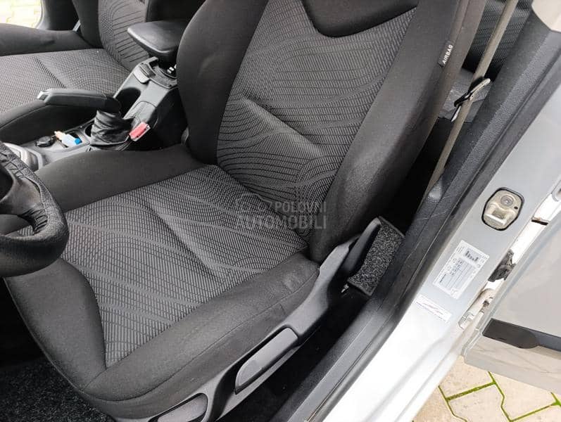 Peugeot 308 1.6 e-HDI 92//Nav