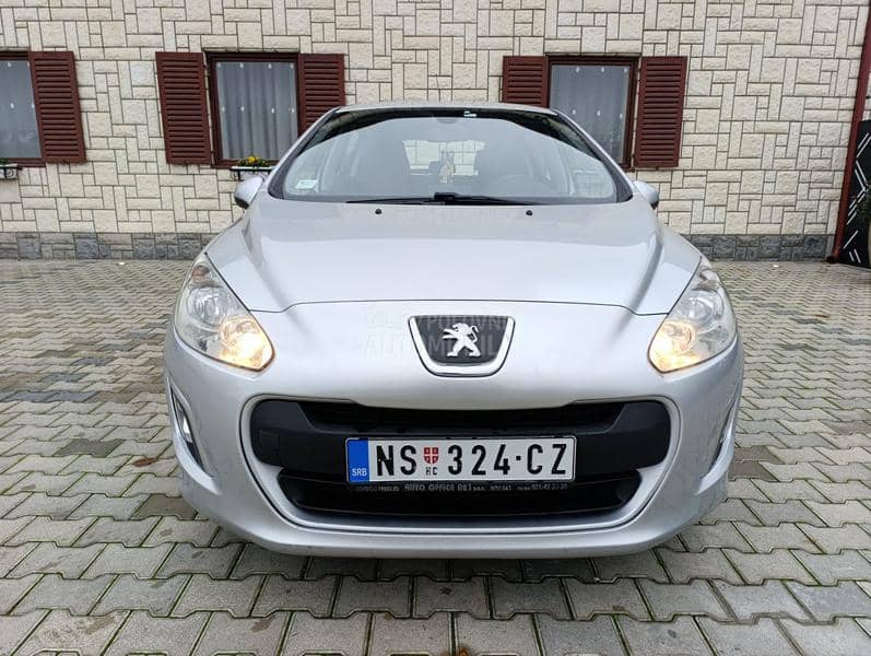 Peugeot 308 1.6 e-HDI 92//Nav