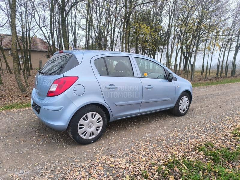 Opel Corsa D 1,2
