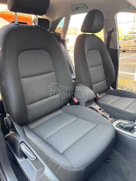 Audi Q3 2.0 TDI AUTOM/LED