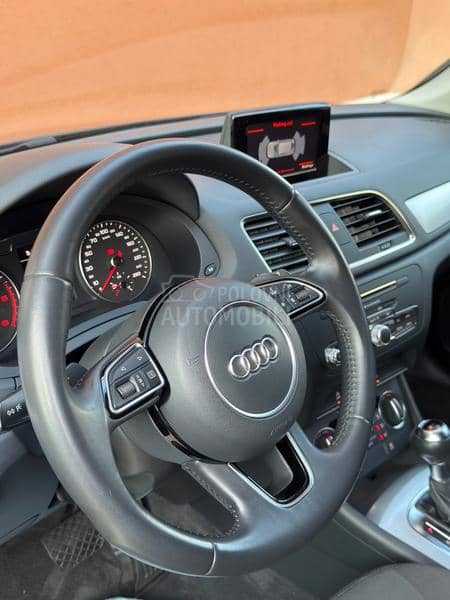Audi Q3 2.0 TDI AUTOM/LED