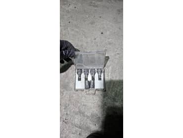 Osiguravajuci brezoni za Renault Clio, Espace, Express ...