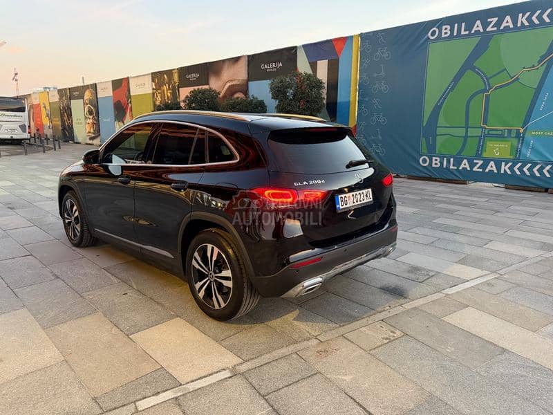 Mercedes Benz GLA 200 200d