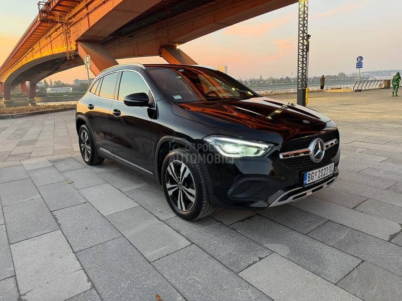 Mercedes Benz GLA 200 200d