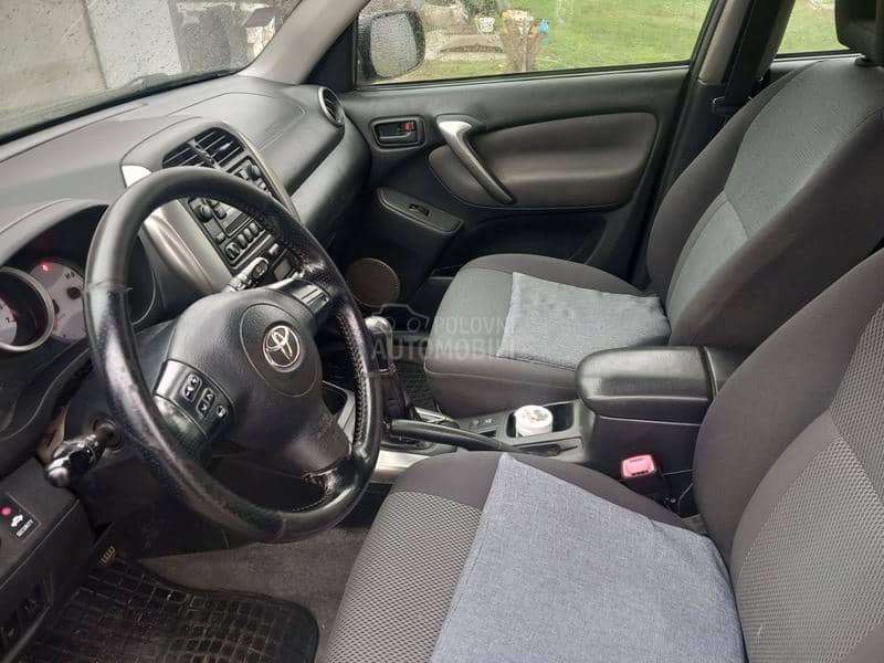 Toyota RAV 4 p r e p o r u k a