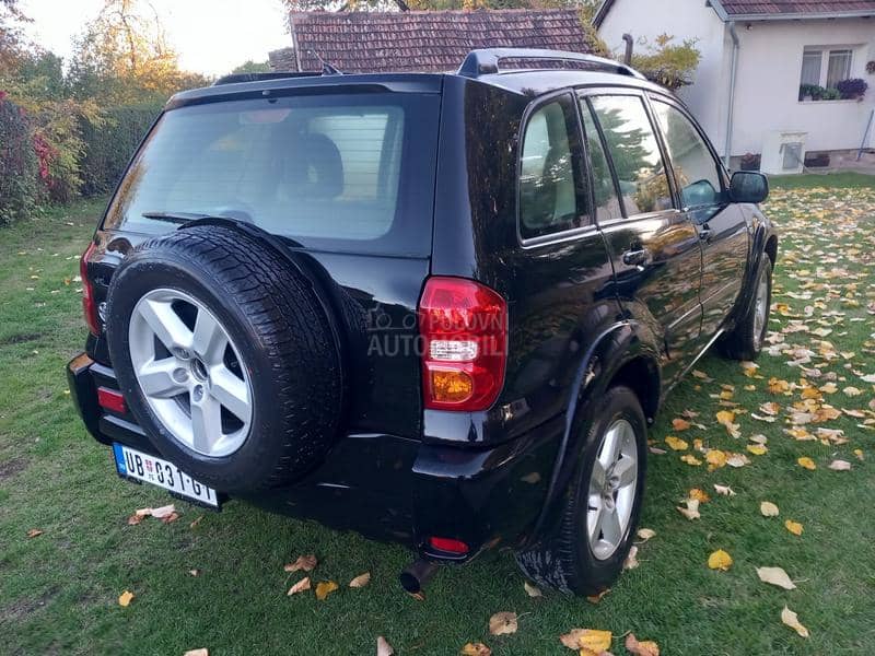 Toyota RAV 4 p r e p o r u k a