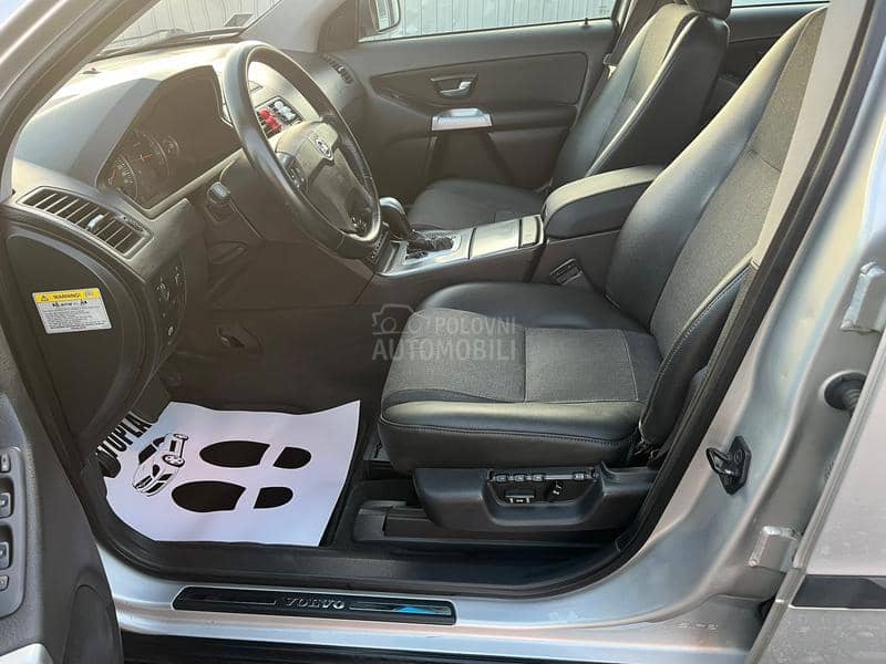 Volvo XC90 D5 AWD Exclusive