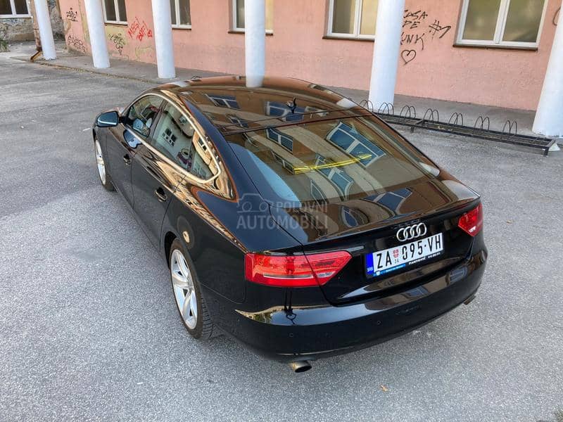Audi A5 pre.poruka