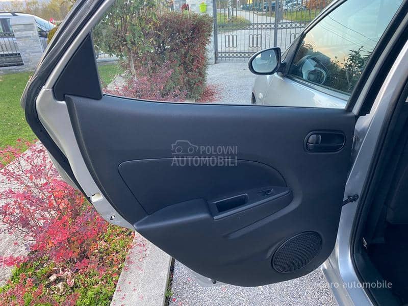 Mazda 2 1.3 SVAJCARSKA