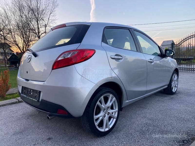 Mazda 2 1.3 SVAJCARSKA