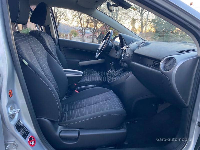 Mazda 2 1.3 SVAJCARSKA