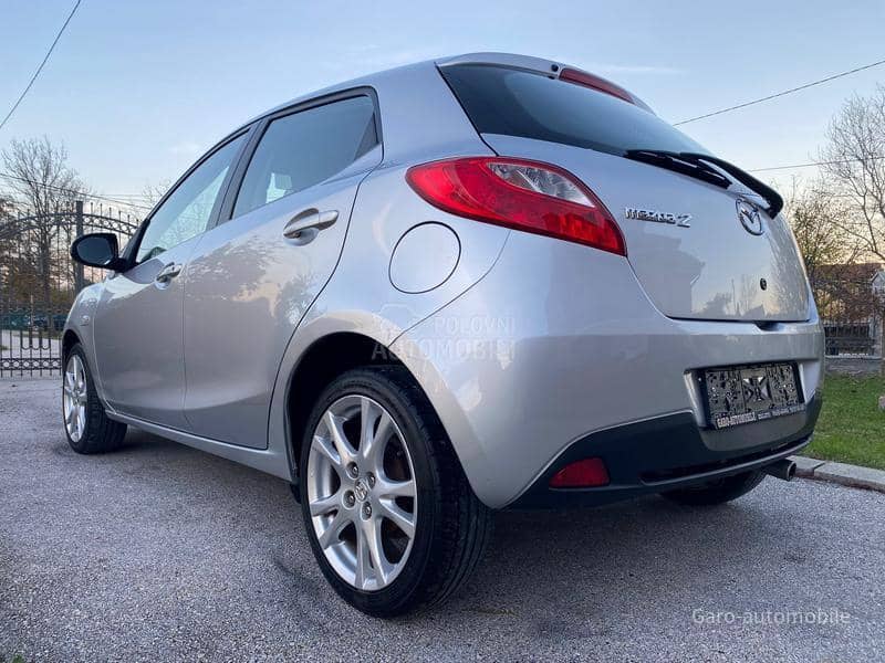 Mazda 2 1.3 SVAJCARSKA