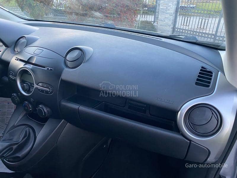 Mazda 2 1.3 SVAJCARSKA