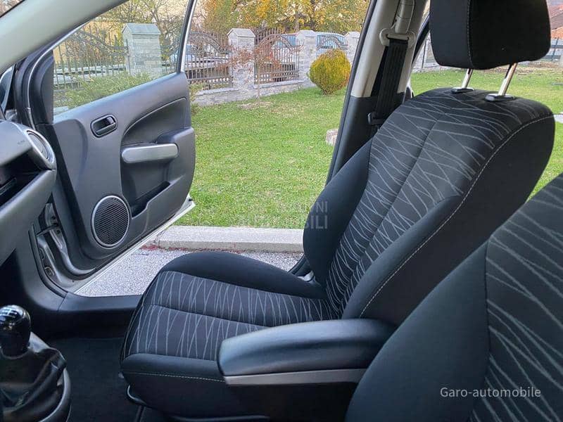 Mazda 2 1.3 SVAJCARSKA