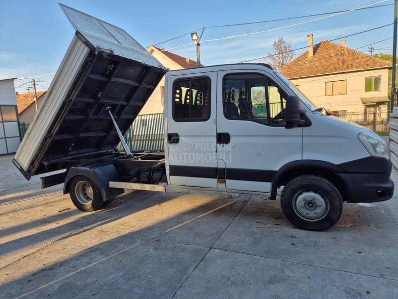 Iveco DAILY 70 C17V 70C 15 LD