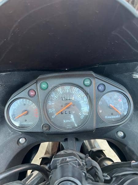 Kawasaki 250r