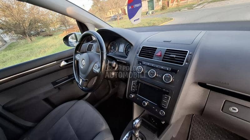 Volkswagen Touran 2.0tdi DSG led
