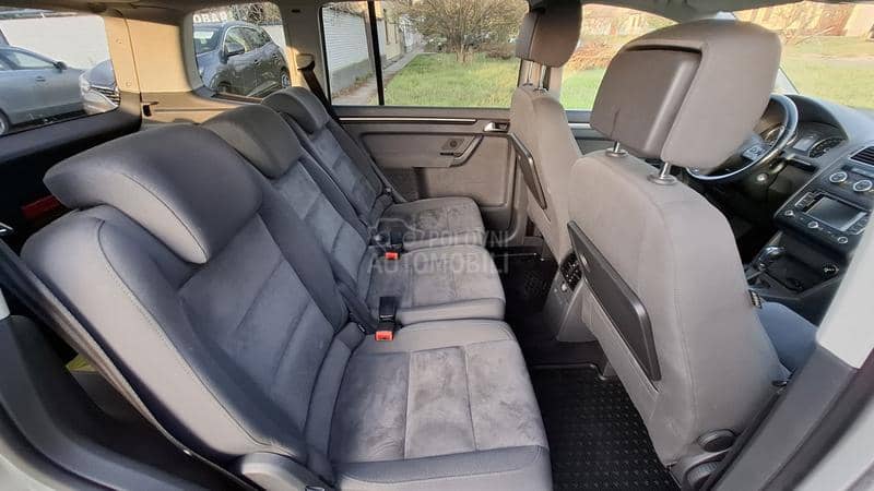 Volkswagen Touran 2.0tdi DSG led