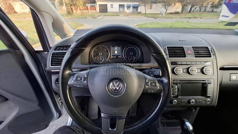 Volkswagen Touran 2.0tdi DSG led