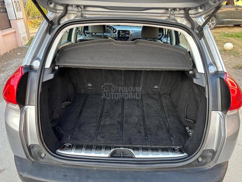 Peugeot 2008 1.6 hdi ALLURE