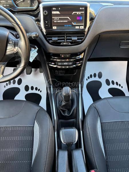Peugeot 2008 1.6 hdi ALLURE