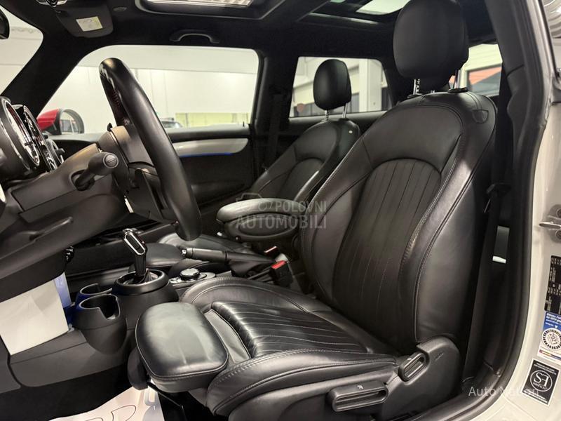 MINI John Cooper Works 