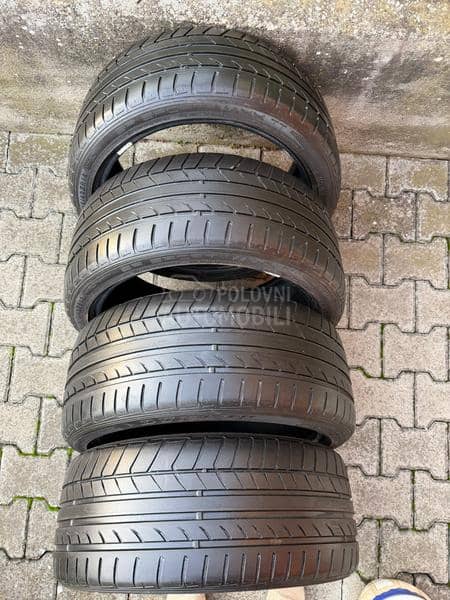 Dunlop 225/40 R18 Letnja