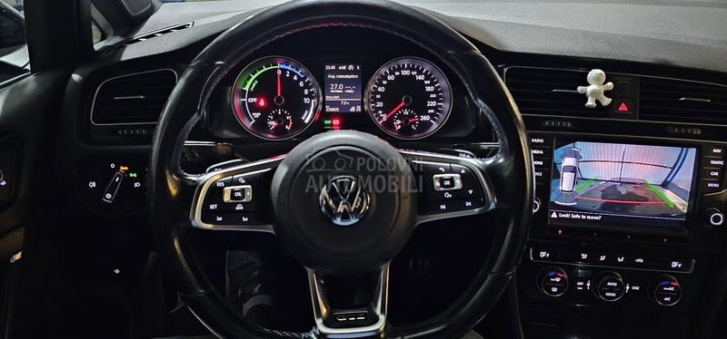 Volkswagen Golf 7 GTE