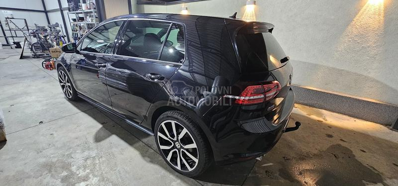 Volkswagen Golf 7 GTE