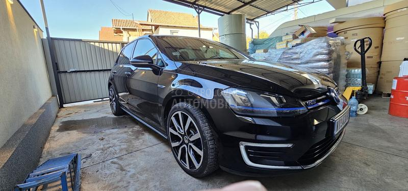 Volkswagen Golf 7 GTE