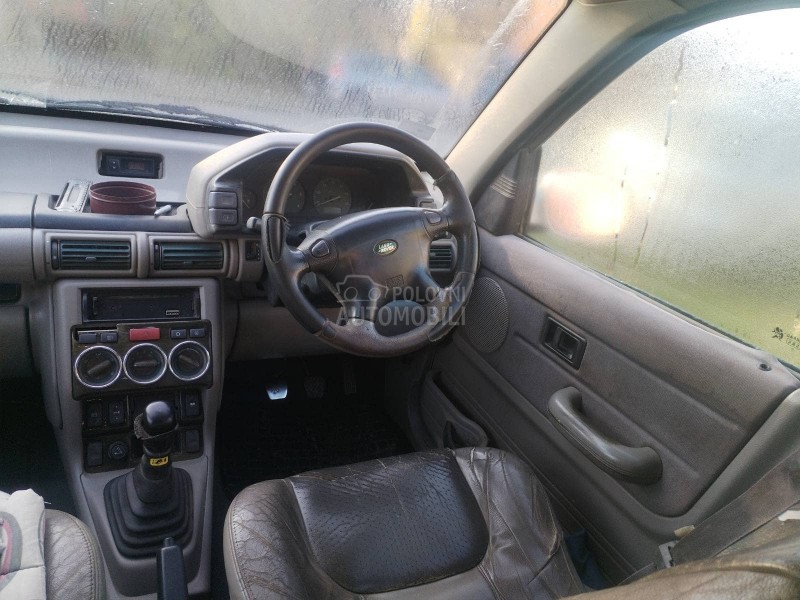 Land Rover Freelander 