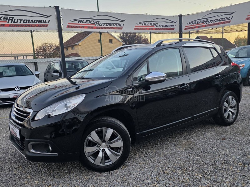 Peugeot 2008 1.2 STYLE/135.000