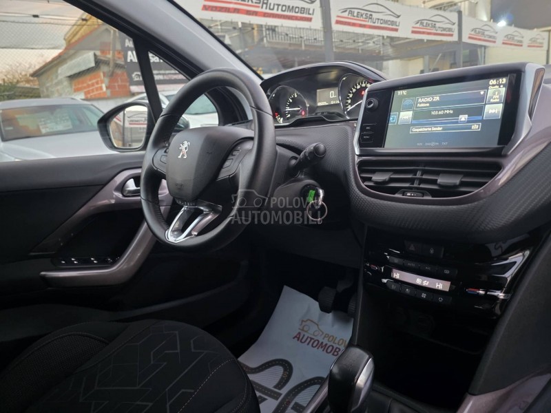 Peugeot 2008 1.2 STYLE/135.000